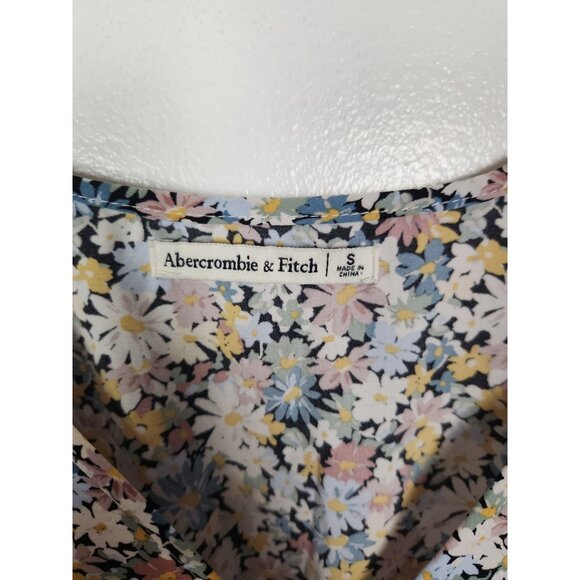 Abercrombie & Fitch Women's Sz. S Floral Ditzy Long Sleeve Top - Picture 2 of 7